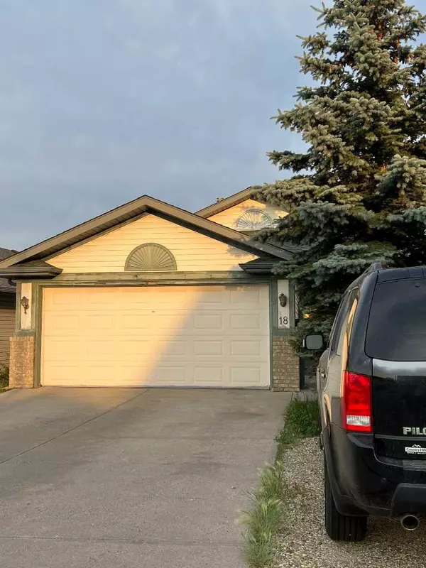 18 Hidden Valley Gate Northwest, Calgary, AB T3A 5M1