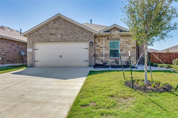 Fort Worth, TX 76179,8500 Sandy Park Drive