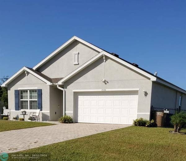 1905 Cedar Ave, Lehigh Acres, FL 33971