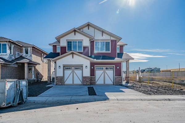 Airdrie, AB T4B 5K3,958 Bayview Rise Southwest