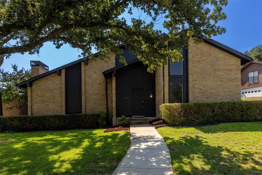 3210 Coronado Street, Irving, TX 75062