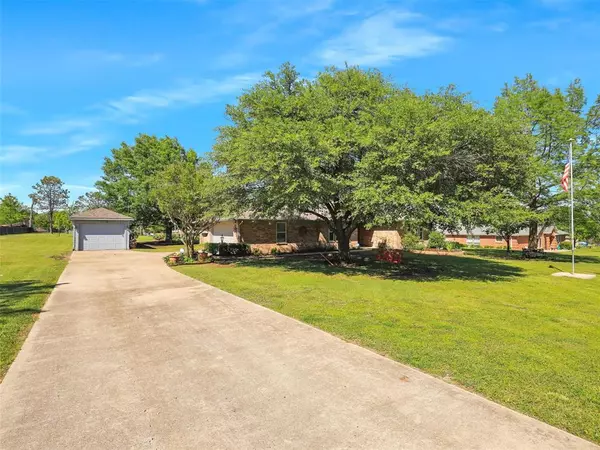 Van Alstyne, TX 75495,120 Belmont Lane