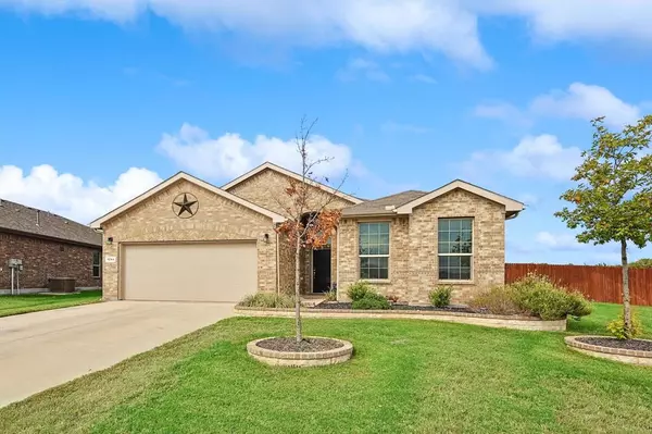 Saginaw, TX 76131,1244 Rebecca Lane