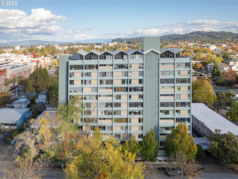 1313 LINCOLN ST #308, Eugene, OR 97401