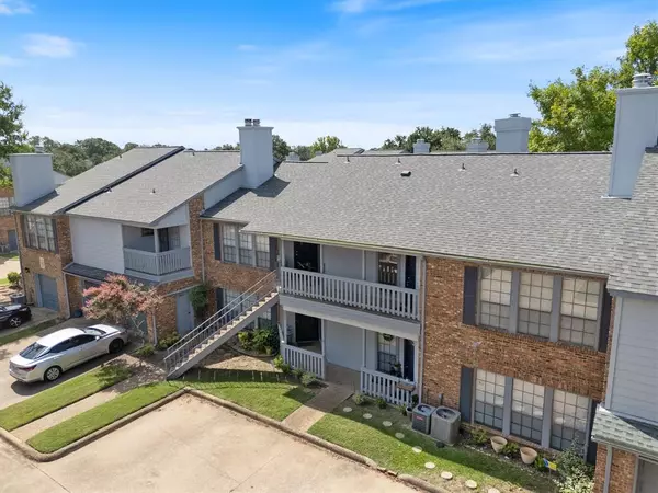 Plano, TX 75075,3101 Townbluff Drive #922