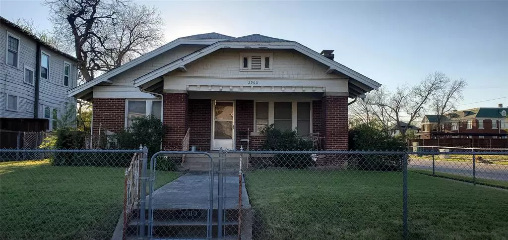 2900 S Jennings Avenue, Fort Worth, TX 76110