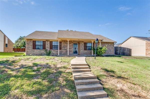 Plano, TX 75025,7913 Aaron Circle