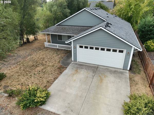 508 4th AVE, Dallesport, WA 98617