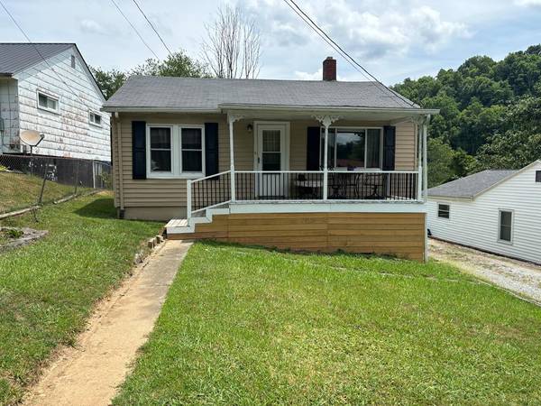 113 ROYAL STREET, Richlands, VA 24641