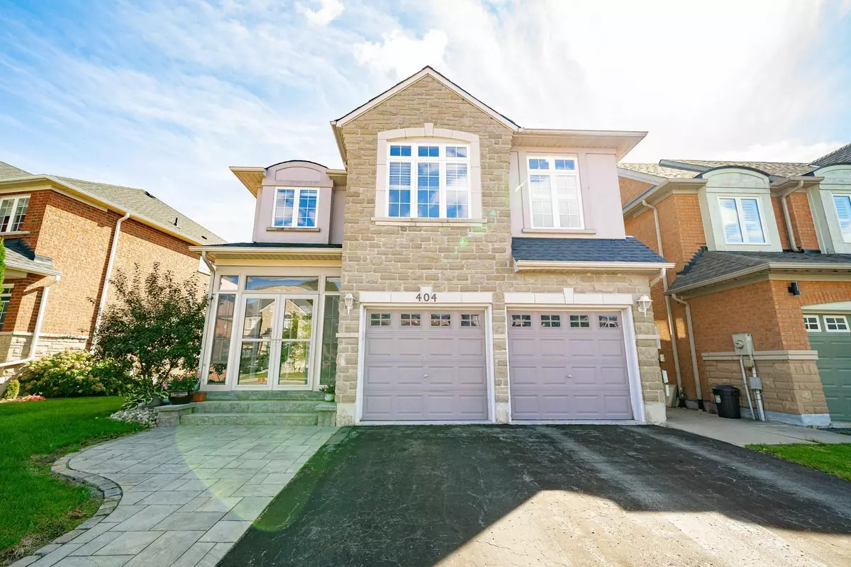 Whitchurch-stouffville, ON L4A 1P4,404 Hoover Park DR