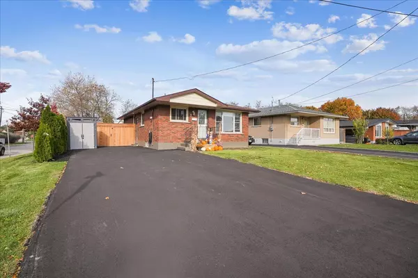 1 Reno AVE #BSMT, Hamilton, ON L8T 2S5