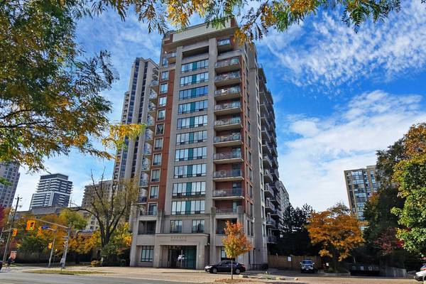 28 BYNG AVE #LPH 1,  Toronto C14,  ON M3N 7H4