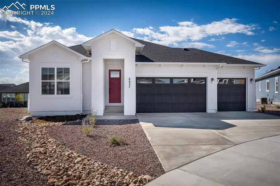 6627 Thimble CT, Colorado Springs, CO 80924