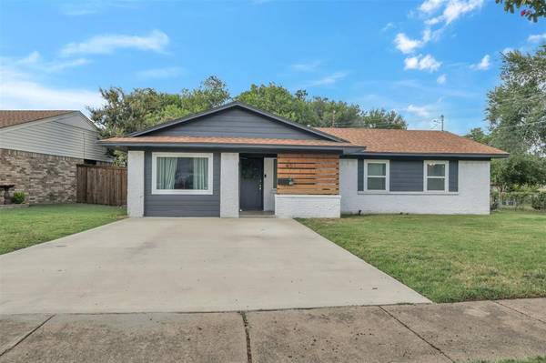 451 Lou Avenue, Duncanville, TX 75137