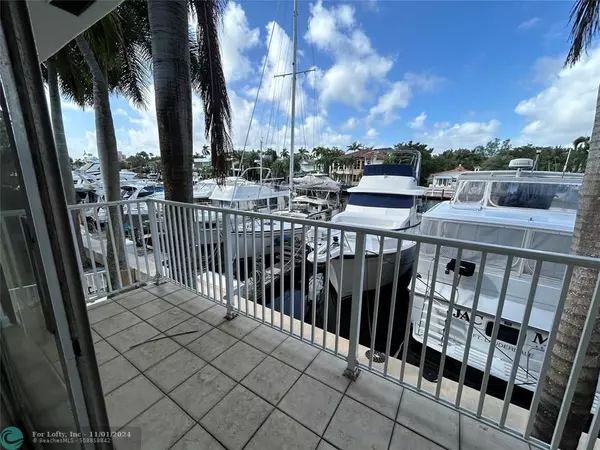 77 Hendricks Isle  #10, Fort Lauderdale, FL 33301