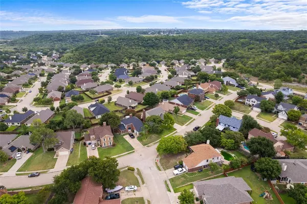 Dallas, TX 75249,6420 Knoll Ridge Drive