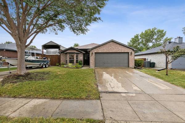 1144 Lake Haven Drive, Little Elm, TX 75068