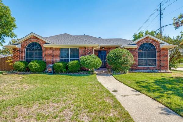 2622 Whitetail Drive, Mesquite, TX 75181