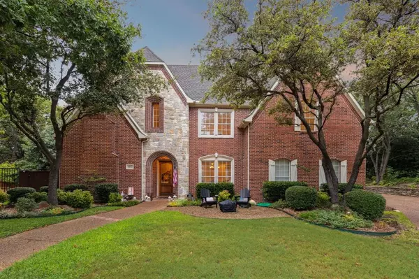 Plano, TX 75093,6445 Dunmoor Drive