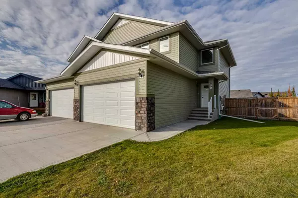 Lacombe, AB T4L 0H9,50 Ranchers Close