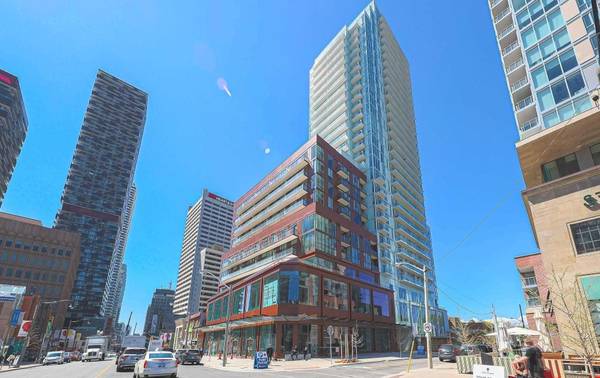 33 Helendale AVE #2205, Toronto C03, ON M4R 0A4