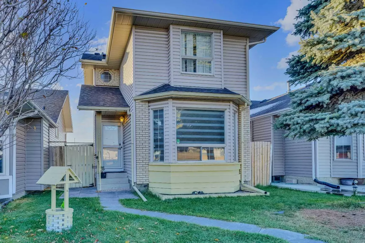 Calgary, AB T3J 3H8,164 Martinwood WAY NE