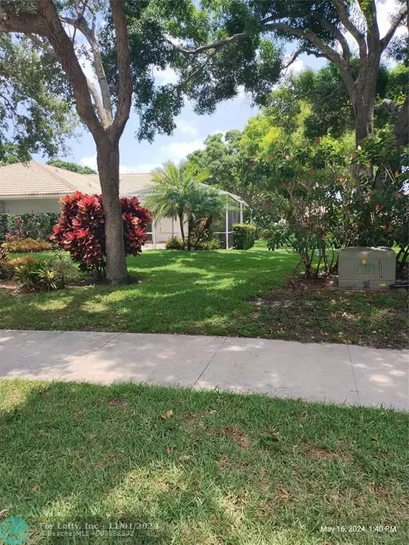 Palm Beach Gardens, FL 33410,2104 Pin Oak Court