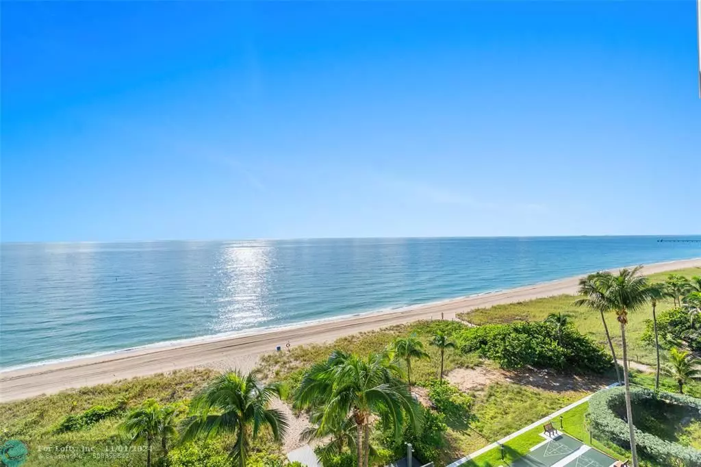 Lauderdale By The Sea, FL 33308,5200 N Ocean Blvd  #802