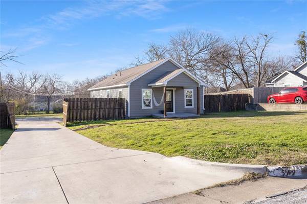 5509 Dartmouth Avenue, River Oaks, TX 76114