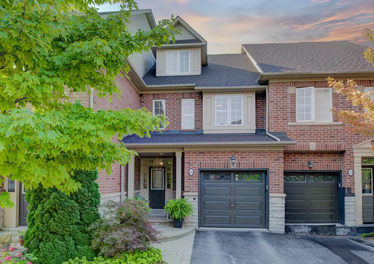 Oakville, ON L6H 7J1,300 Ravineview WAY #36