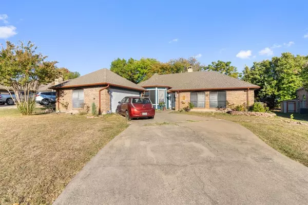 5422 Peninsula Way, Garland, TX 75043