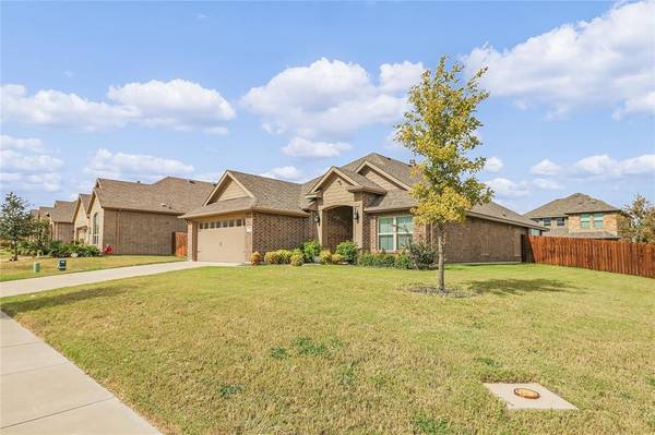 Waxahachie, TX 75165,225 Country Meadows Boulevard