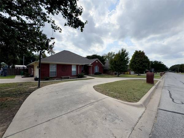 Decatur, TX 76234,1701 Oakmeadow Drive