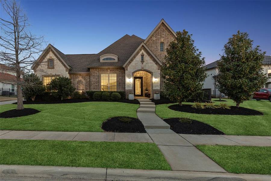 6813 Schubert, Colleyville, TX 76034