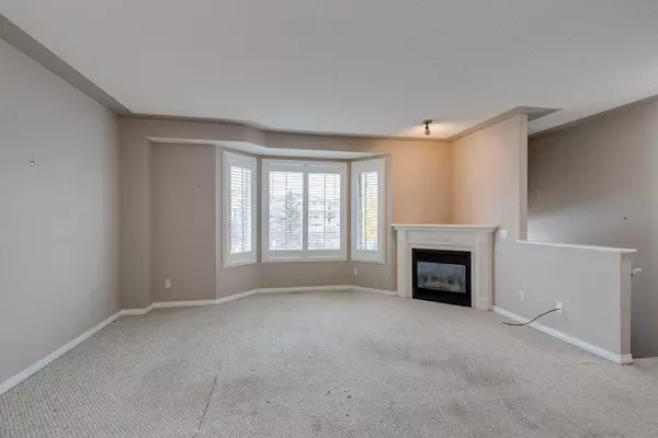 Calgary, AB T3K 5G2,116 Country Hills GDNS NW