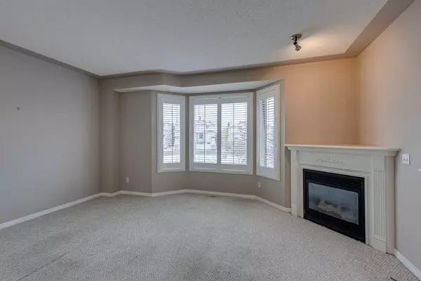 Calgary, AB T3K 5G2,116 Country Hills GDNS NW