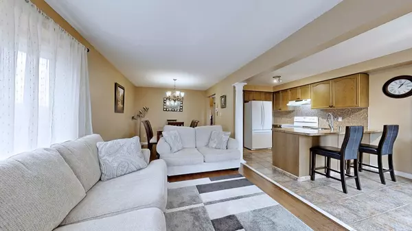 Hamilton, ON L8J 3W8,83 Shadyglen DR