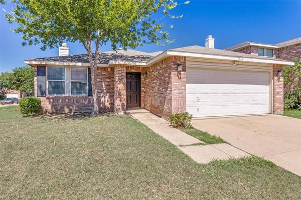 3928 German Pointer Way, Fort Worth, TX 76123