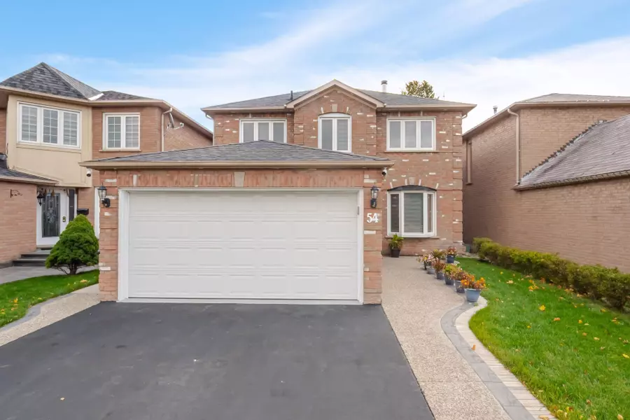 54 Novella PL, Brampton, ON L6S 5X1