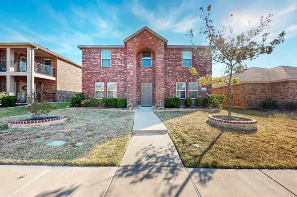 2508 Glen Hollow Drive, Lancaster, TX 75134