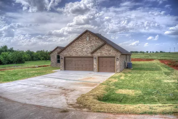 Blanchard, OK 73010,2434 Canyon Circle