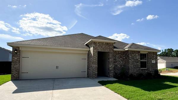 Chandler, TX 75758,1107 River Oaks Lane