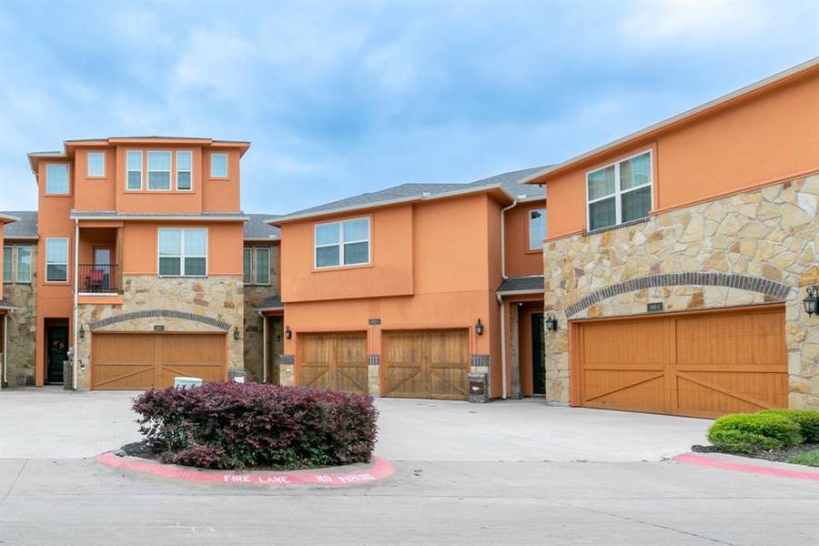 2665 Venice Drive #4, Grand Prairie, TX 75054