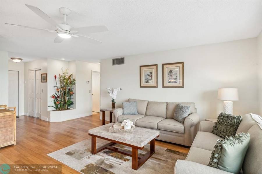 1445 Atlantic Shores Blvd  #509, Hallandale Beach, FL 33009