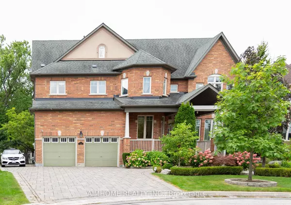 15 Birchbark CT, Richmond Hill, ON L4E 4Z2