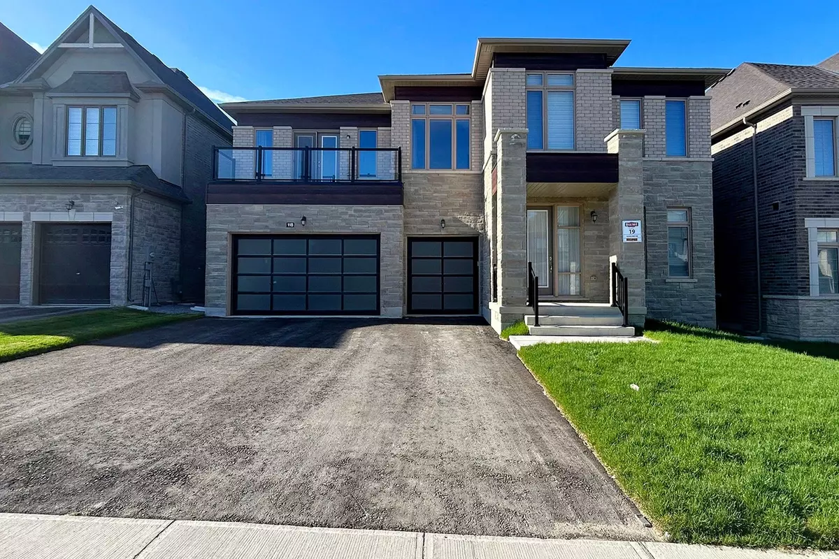 East Gwillimbury, ON L9N 0W1,118 Silk Twist DR