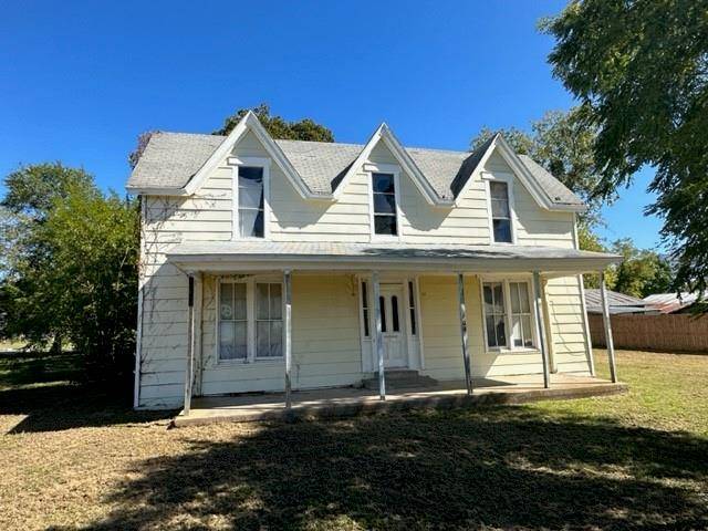 Quinlan, TX 75474,109 Easement Street