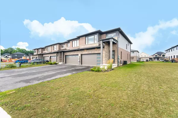 Niagara Falls, ON L2H 3T3,7381 Matteo DR