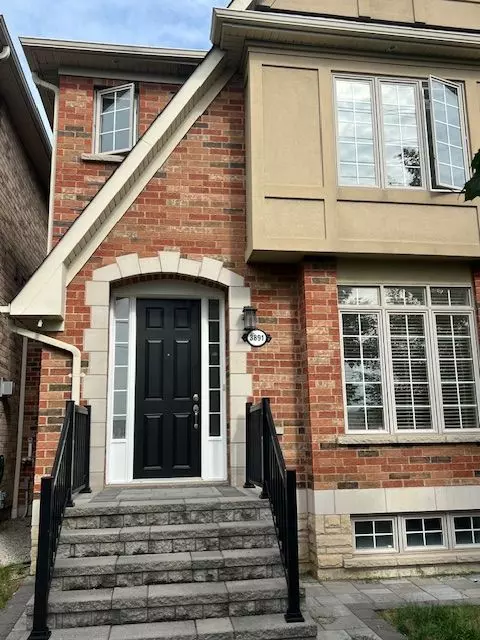 Mississauga, ON L5M 7Z7,3891 Eglinton AVE W