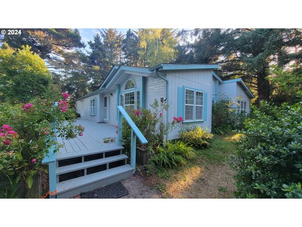 54303 BEACH LOOP RD, Bandon, OR 97411